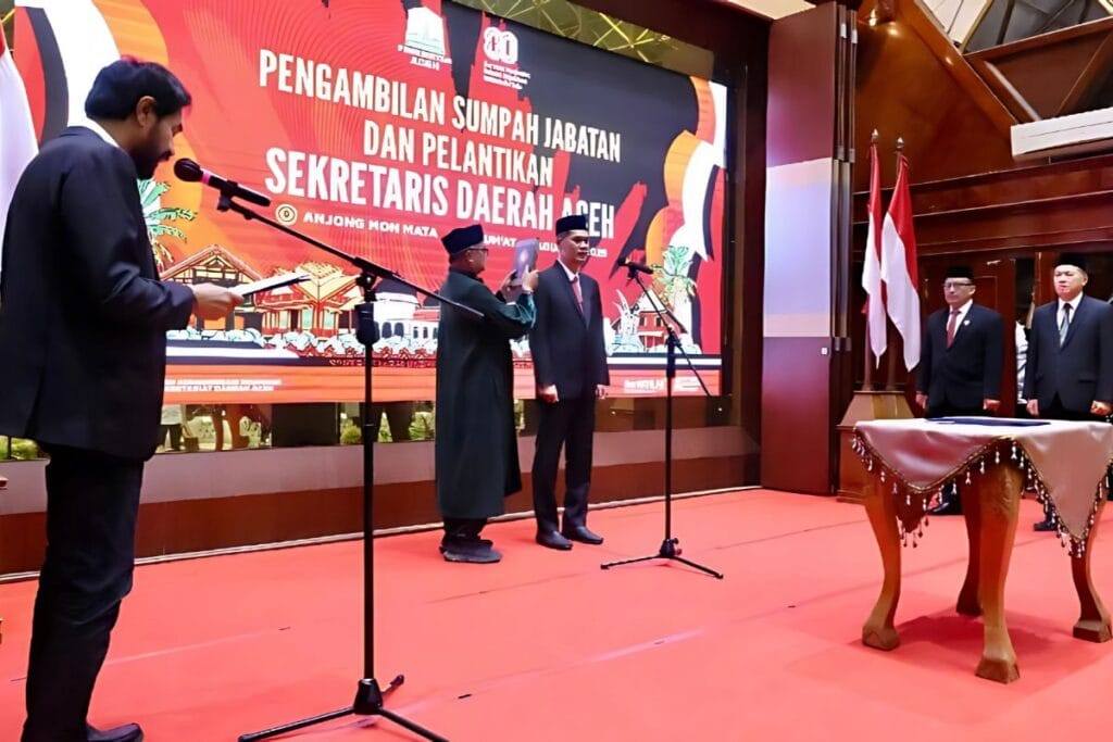 M Nasir sekda aceh, muzakir manaf, mualem, bahas