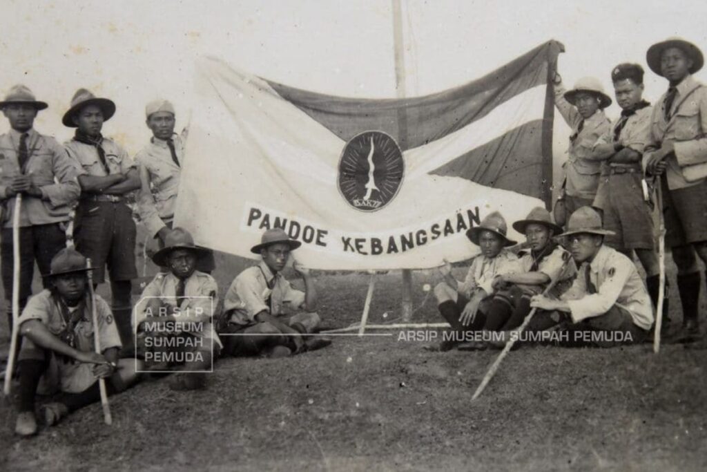 Tokoh Pramuka Indonesia, Gerakan Pramuka Indonesia, Sejarah Pramuka, bahas