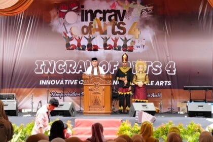 Dinas Pendidikan Aceh, SMAN 11 Banda Aceh, bahas