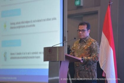 Fenomena Bilik Gema, nezar patria, komdigi, bahas