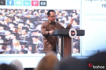 Larangan Kepala Daerah Bepergian, bahas, mendagri tito